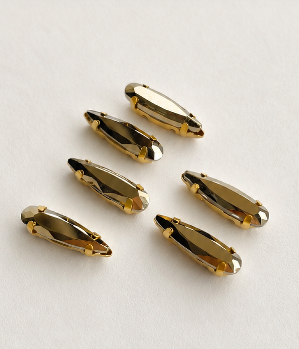 Navetes dorados gota