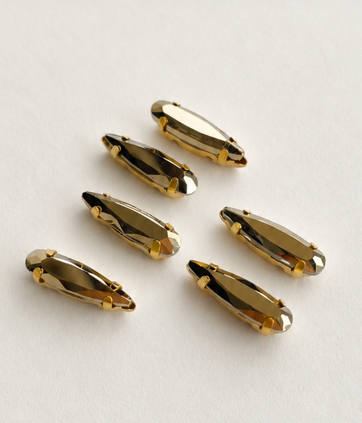 Navetes dorados gota